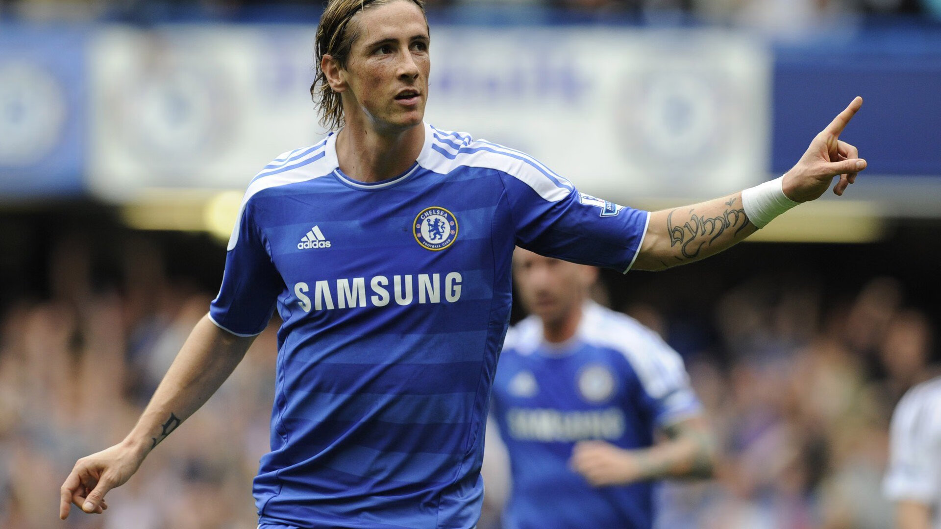 德甲球队研究高强度比赛中体能衰减与失误率关系,体能衰退