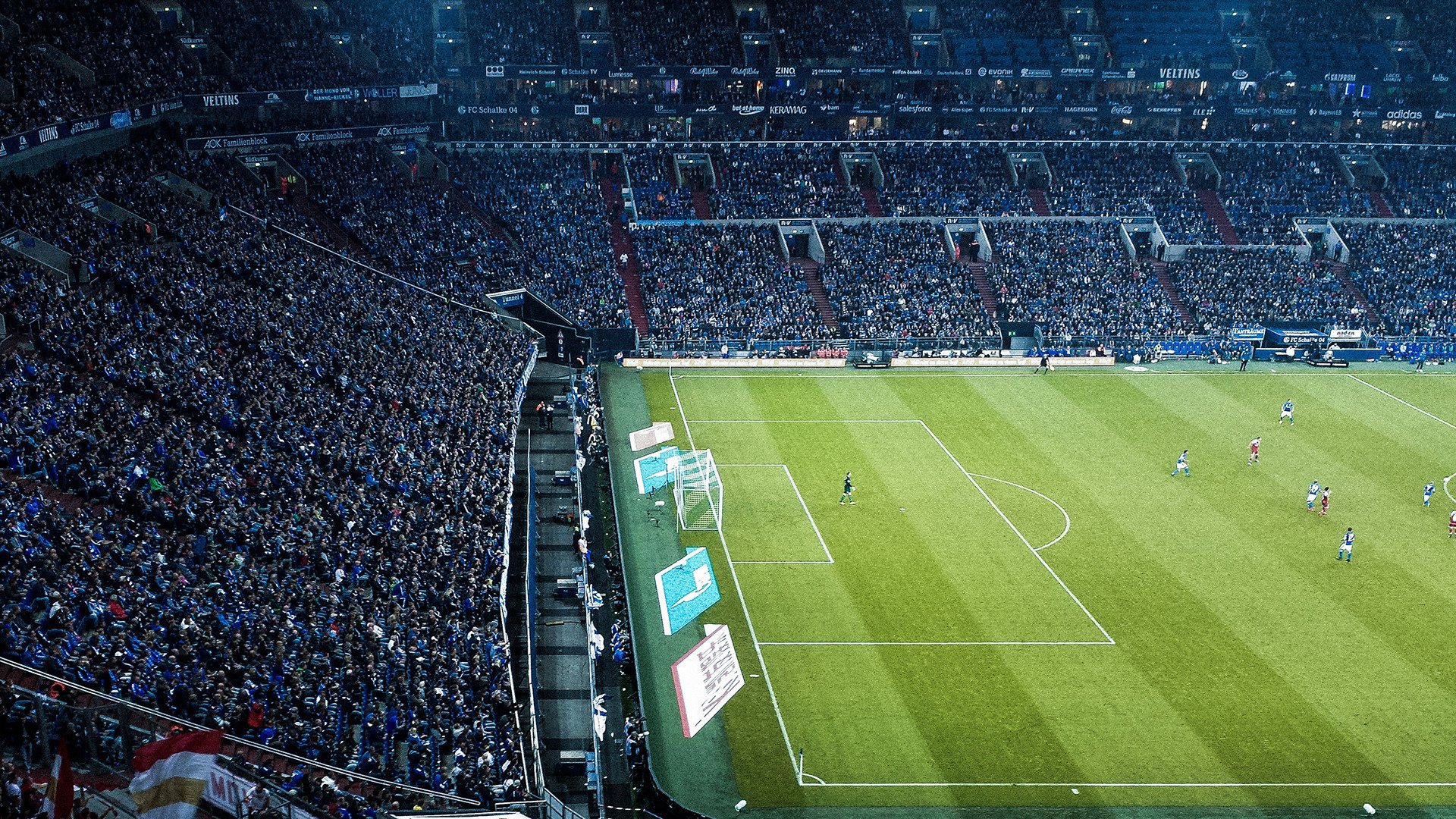 英超球队动态调整体能负荷提升赛季表现,英超体育